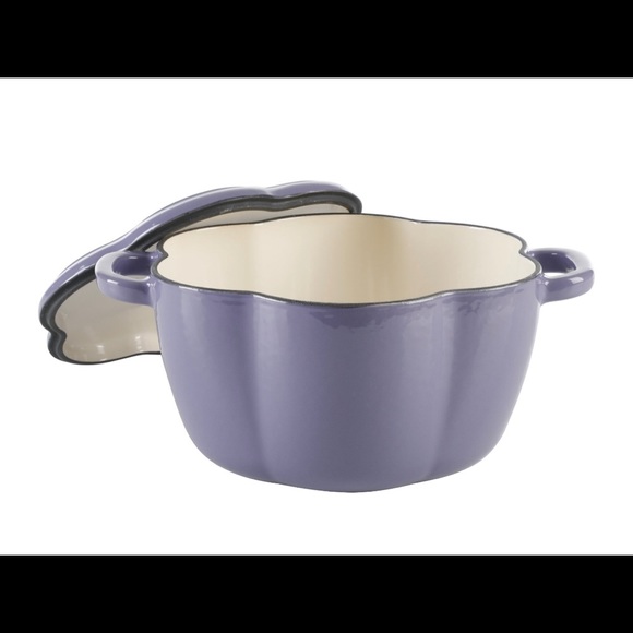 The Pioneer Woman Floral Shaped Dutch Oven - Picture 7 of 8